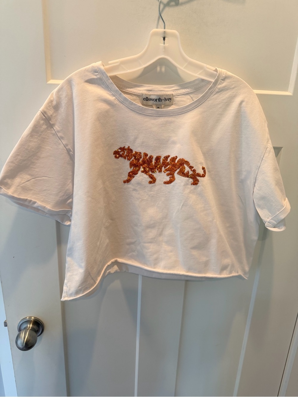 Ellsworth + Ivey White Tiger Graphic Crop Tee XL Beaded Sequin Short Sleeve